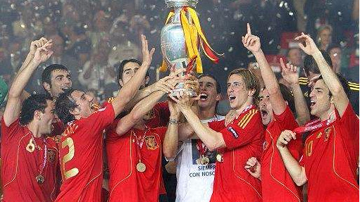 星空体育-欧国联赛事精彩横生，球队比拼实力角逐胜负