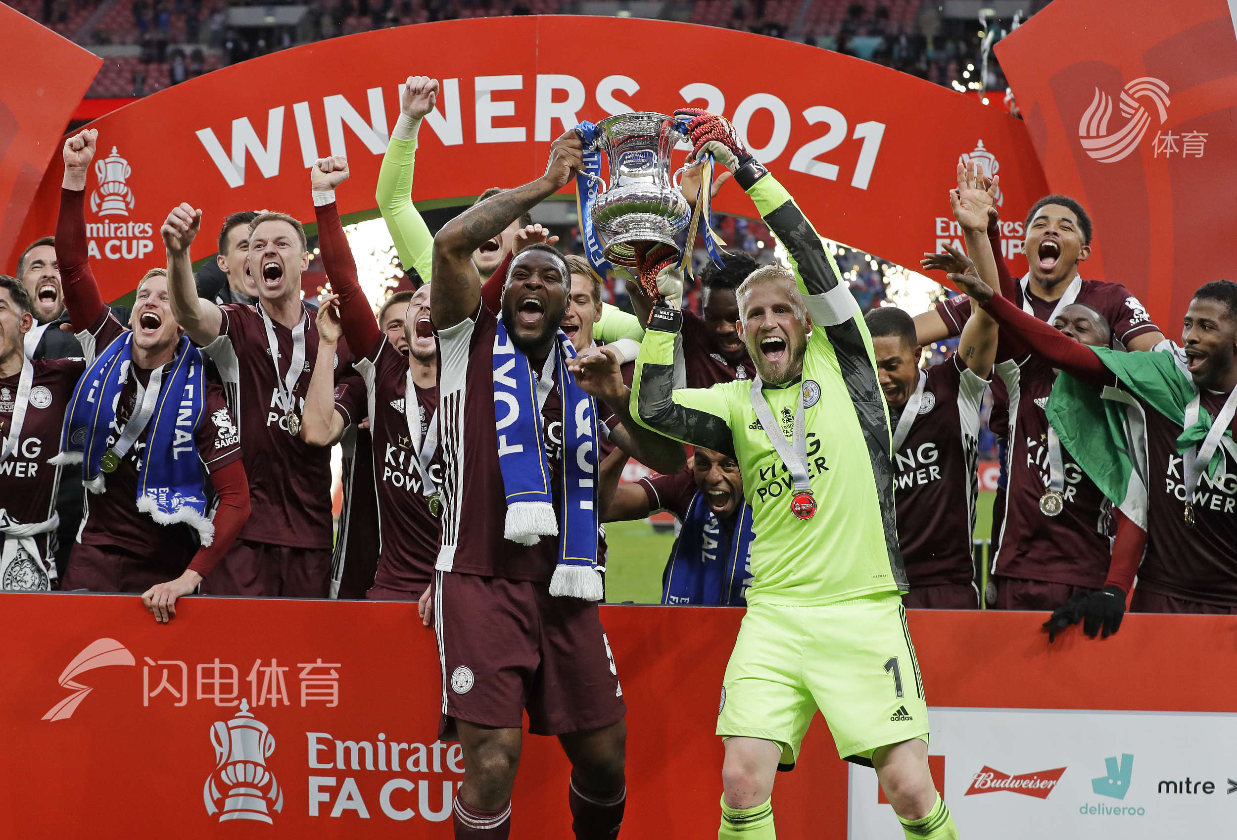 切尔西球队状态回暖,连续取胜 切尔西球队状态回暖,连续取胜