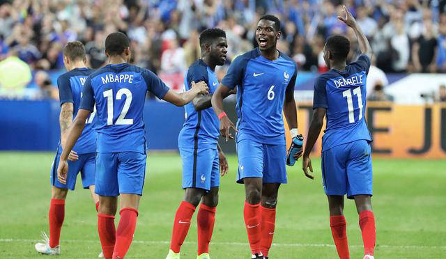 法国面对奥地利,双方展开激烈对抗 法国面对奥地利,双方展开激烈对抗