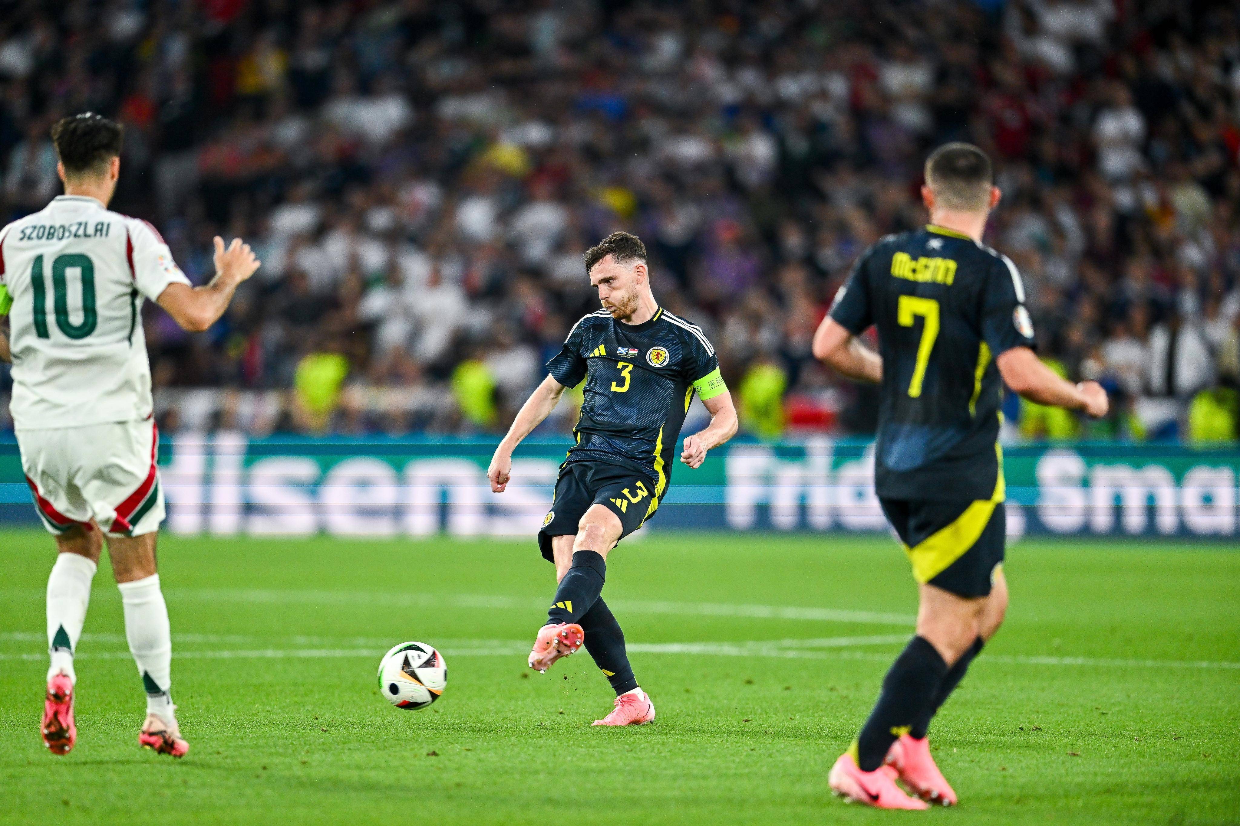 马其顿惊险逼平挪威，欧洲杯出线形势艰难