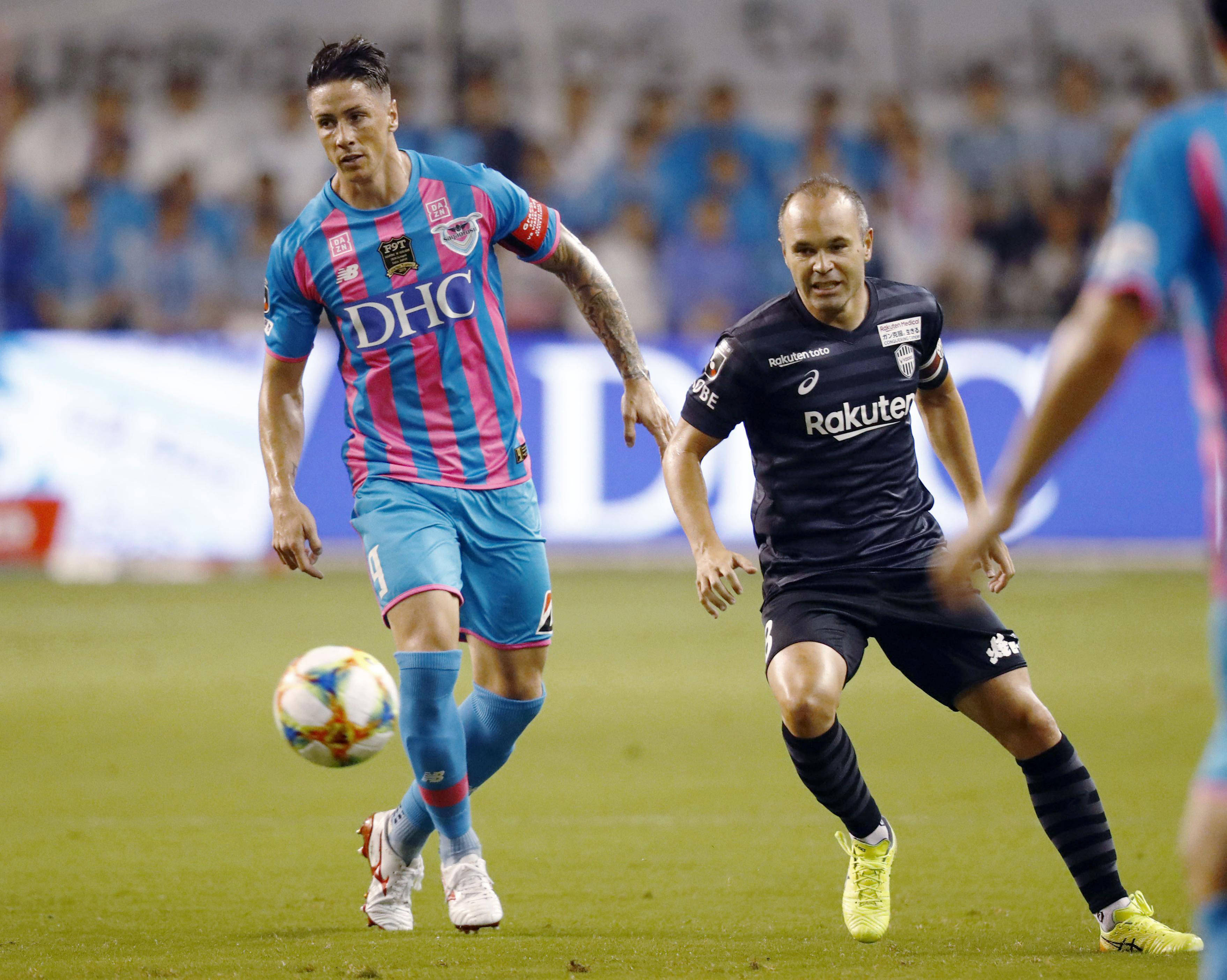 球员个人能力展示,实力对决拼尽全力 球员个人能力展示,实力对决拼尽全力