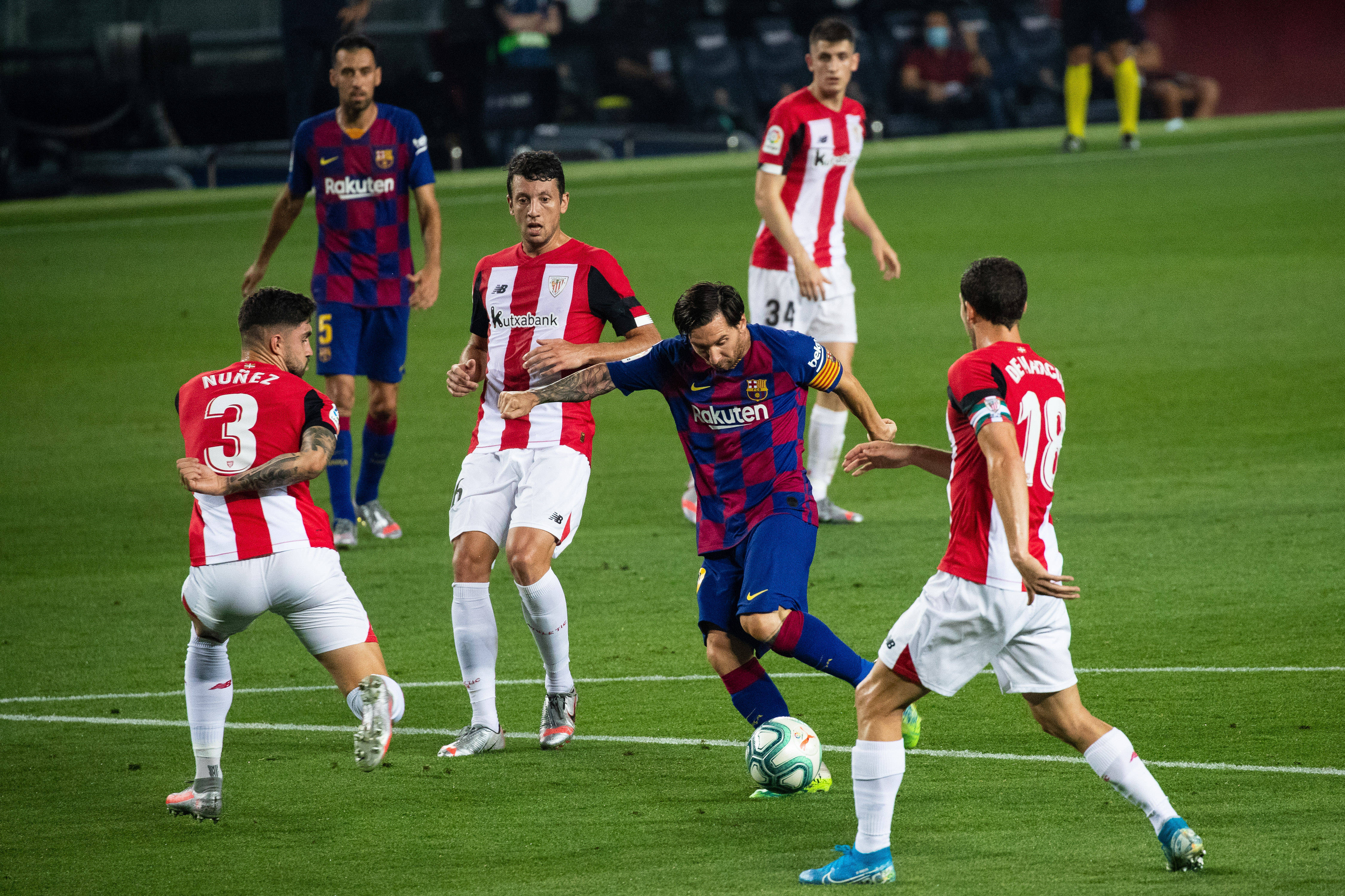 瓦伦西亚客场不敌对手,战绩受损 瓦伦西亚客场不敌对手,战绩受损