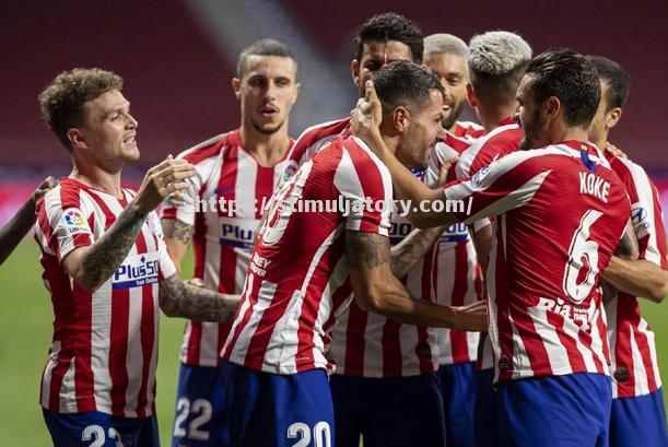 塞维利亚2-1逆转赢球！昔日强队展现强劲状态，冲击联赛前列