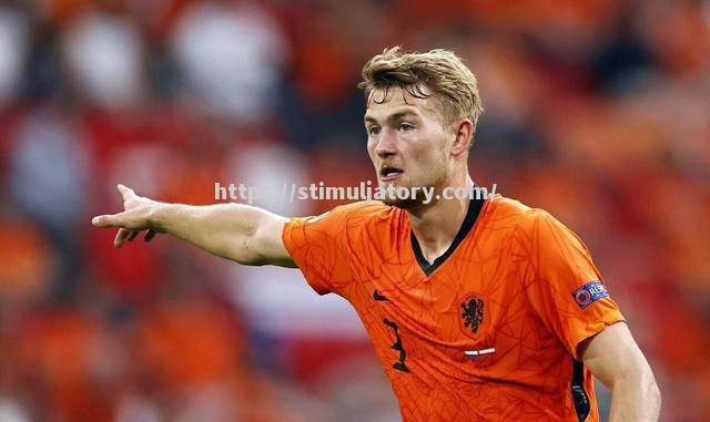 星空体育-曼联宣布续约多名主力球员，稳固下个赛季的阵容