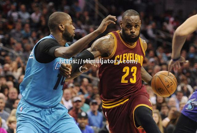 黄蜂队惨败爵士，遭遇五连败