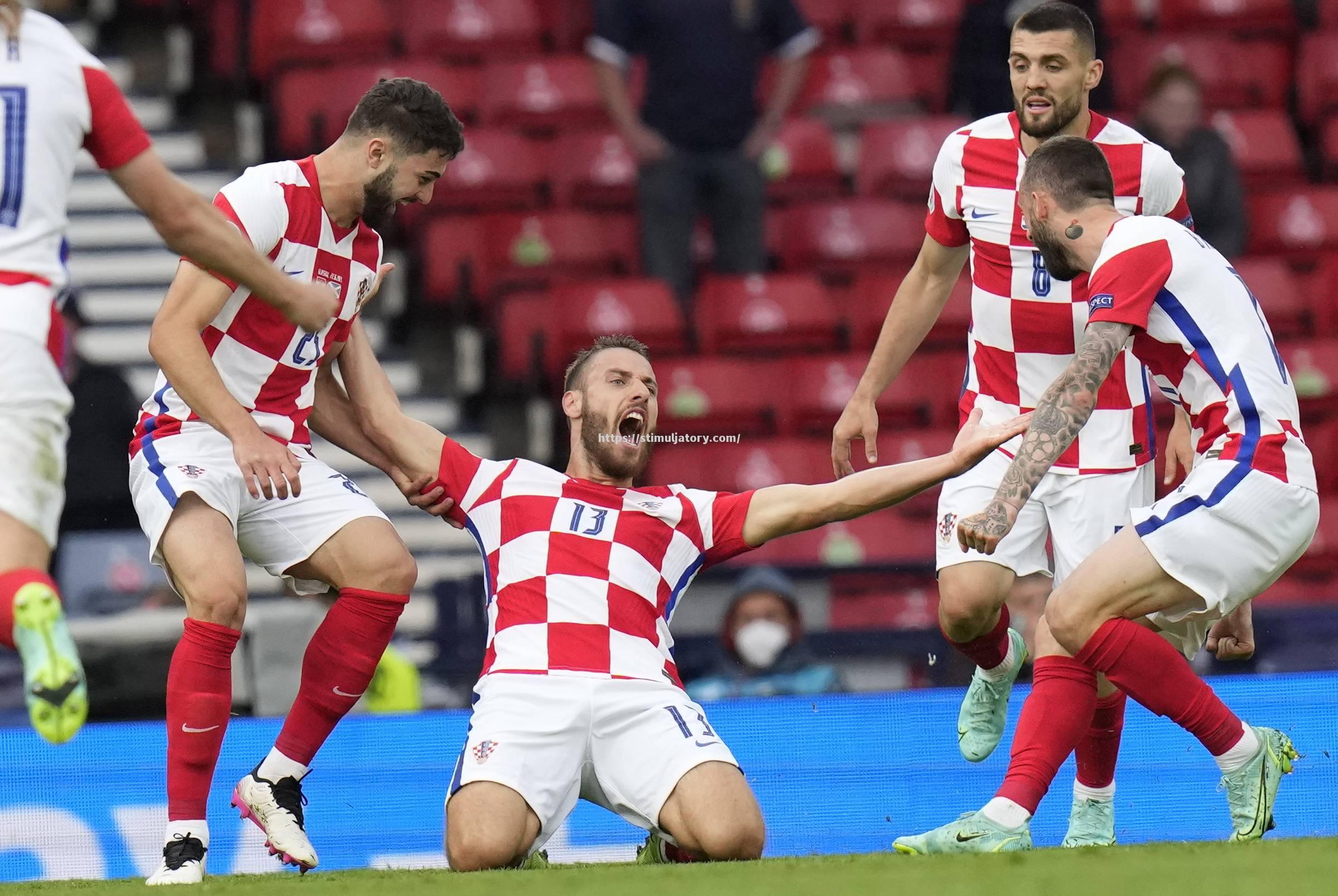 欧洲杯比赛场面持续激烈,球员表现出色 欧洲杯比赛场面持续激烈,球员表现出色