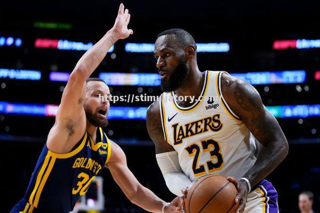 星空体育-湖人大胜鹈鹕，快船击败小牛