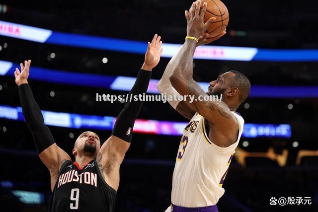 星空体育-詹姆斯砍下40分湖人逆转火箭