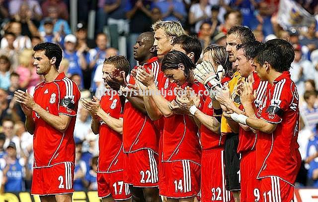 星空体育-利物浦惨遭失利，欧冠之旅未完令球迷扼腕