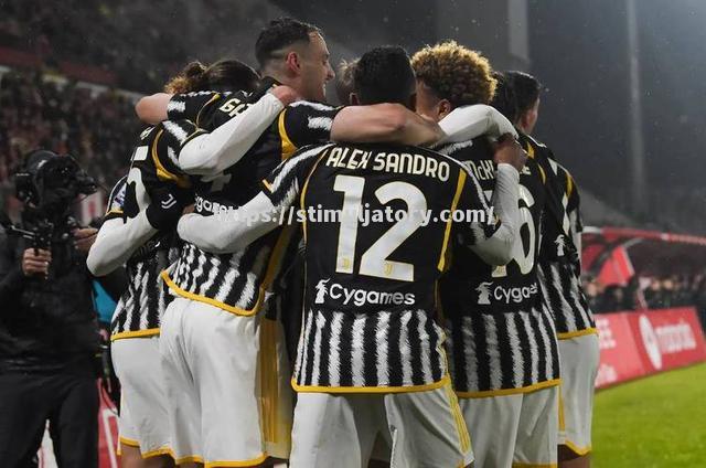 罗马客场逼平佩斯卡拉，保持不败状态