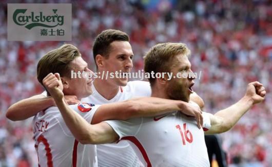 波兰大胜瑞士，晋级不费力！