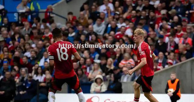 巴勒莫青训新星出色发挥,客场取胜重现生机 巴勒莫青训新星出色发挥,客场取胜重现生机