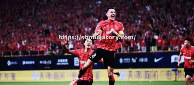 克罗托内客场大胜，向积分榜前进迈出一步