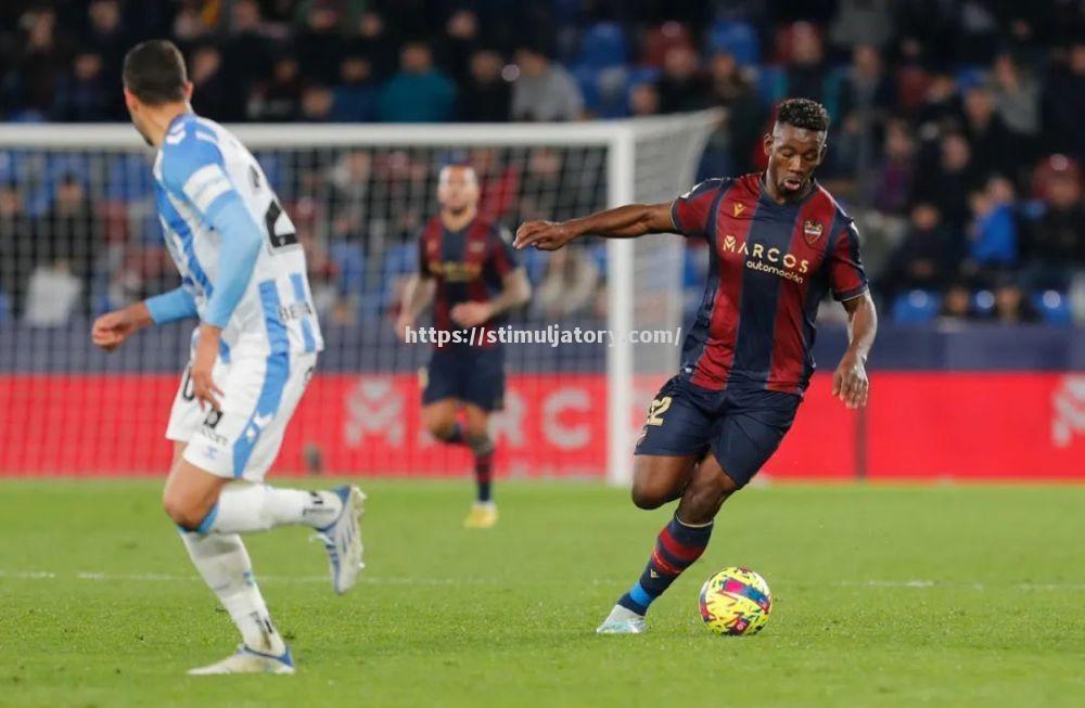 星空体育-莱加内斯主场不敌埃瓦尔,遭遇失利