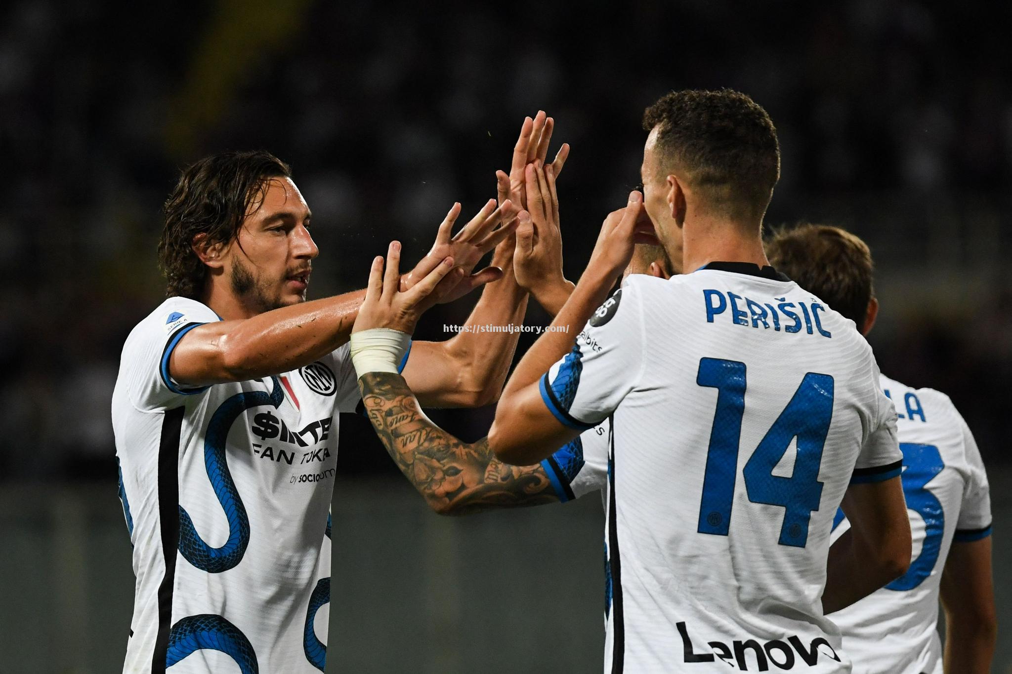 星空体育-意大利足球豪门:佛罗伦萨击败对手成功