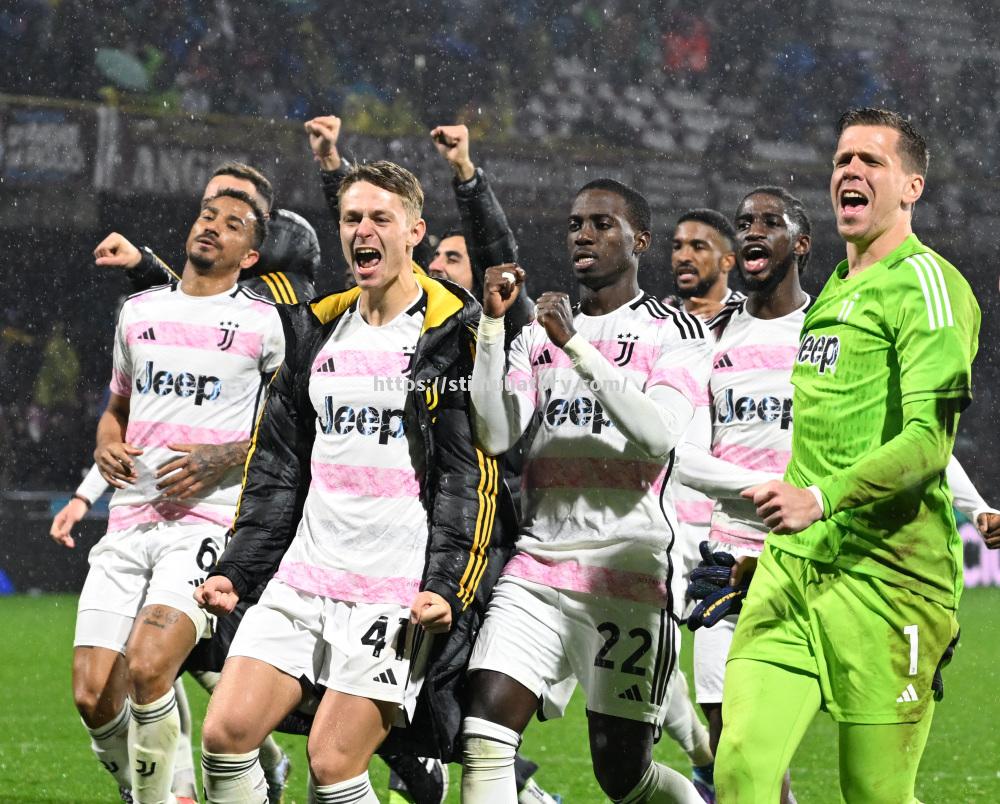 星空体育-尤文图斯逆转胜利，队员们斗志昂扬