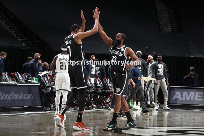 尼克斯坐镇主场对决篮网，实力对比