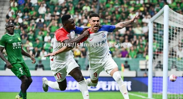 欧预赛强强对决，胜负悬念令人屏息以待