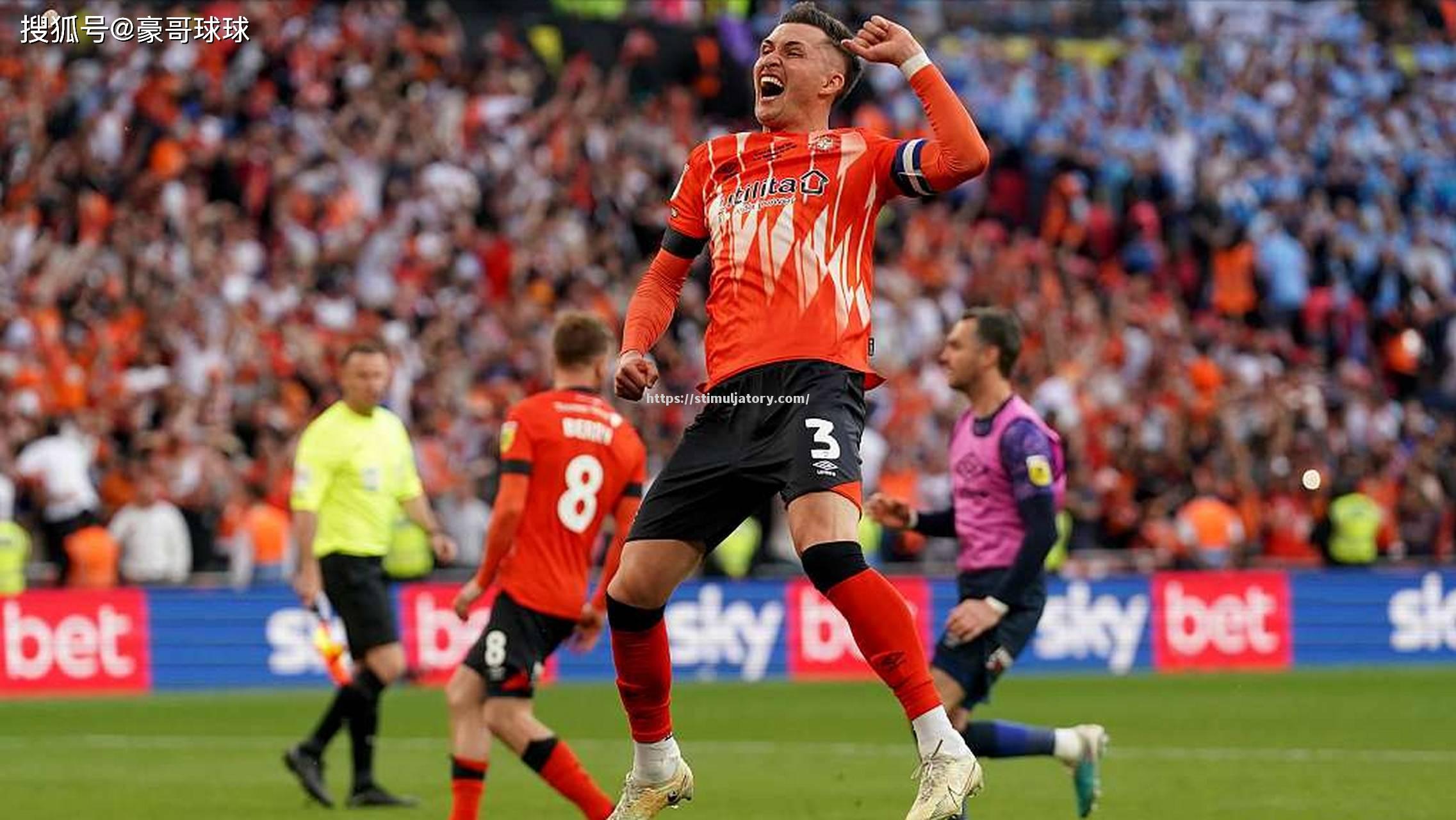 星空体育-热刺中场表现抢眼，球队主帅致力备战