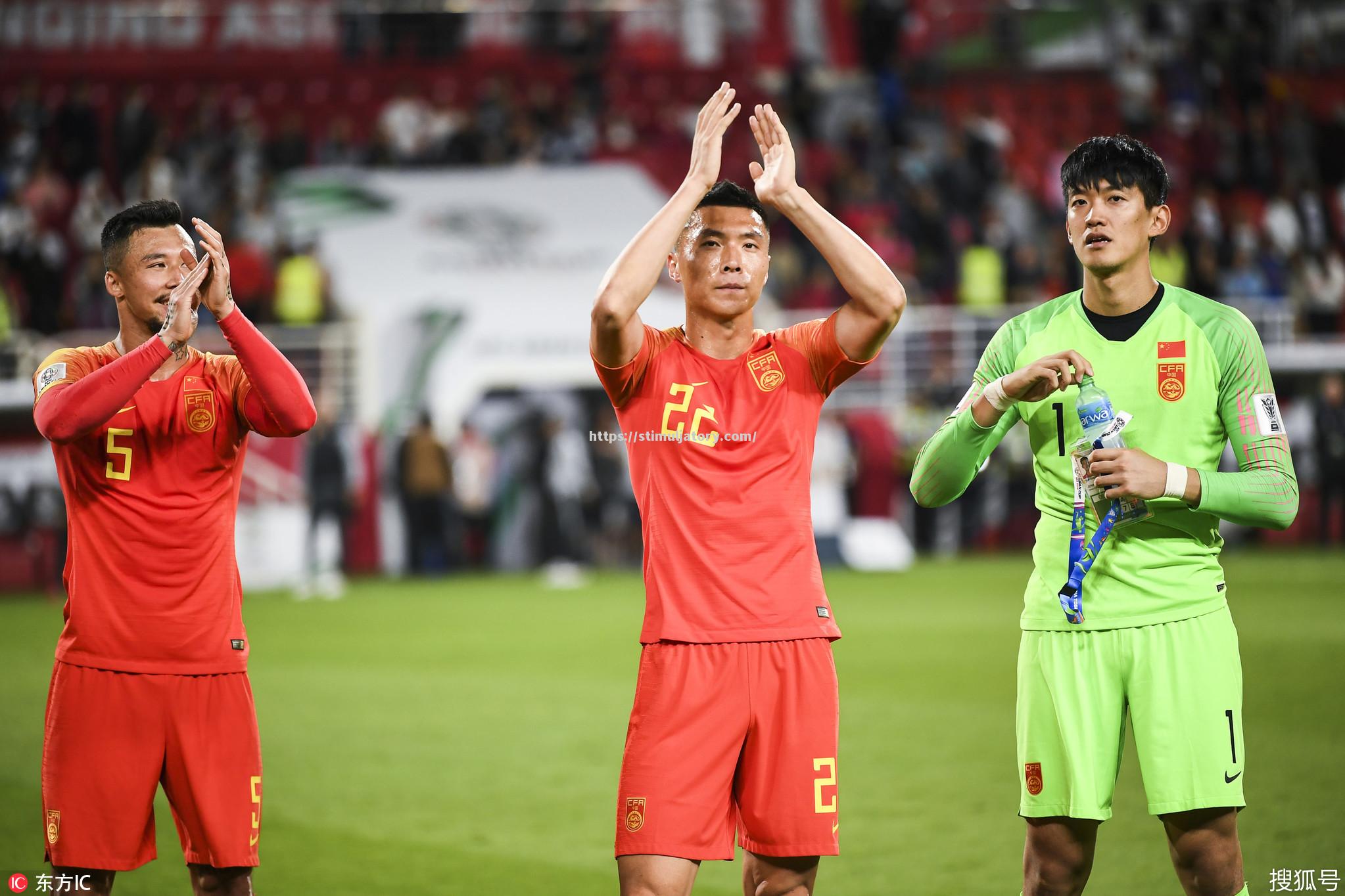 激烈的足球盛宴,全国杯赛即将开赛,球迷们准备好迎接挑战了吗? 激烈的足球盛宴,全国杯赛即将开赛,球迷们准备好迎接挑战了吗?