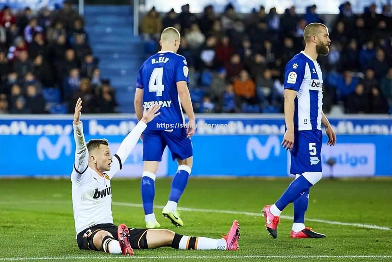 桑普主场战平梅斯,难以取胜 桑普主场战平梅斯,难以取胜