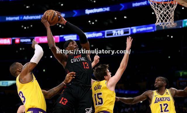 星空体育-热火主场击败魔术,取得胜利