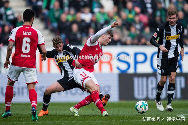 星空体育-勒沃库森击败门兴格拉德巴赫，重要三分入账
