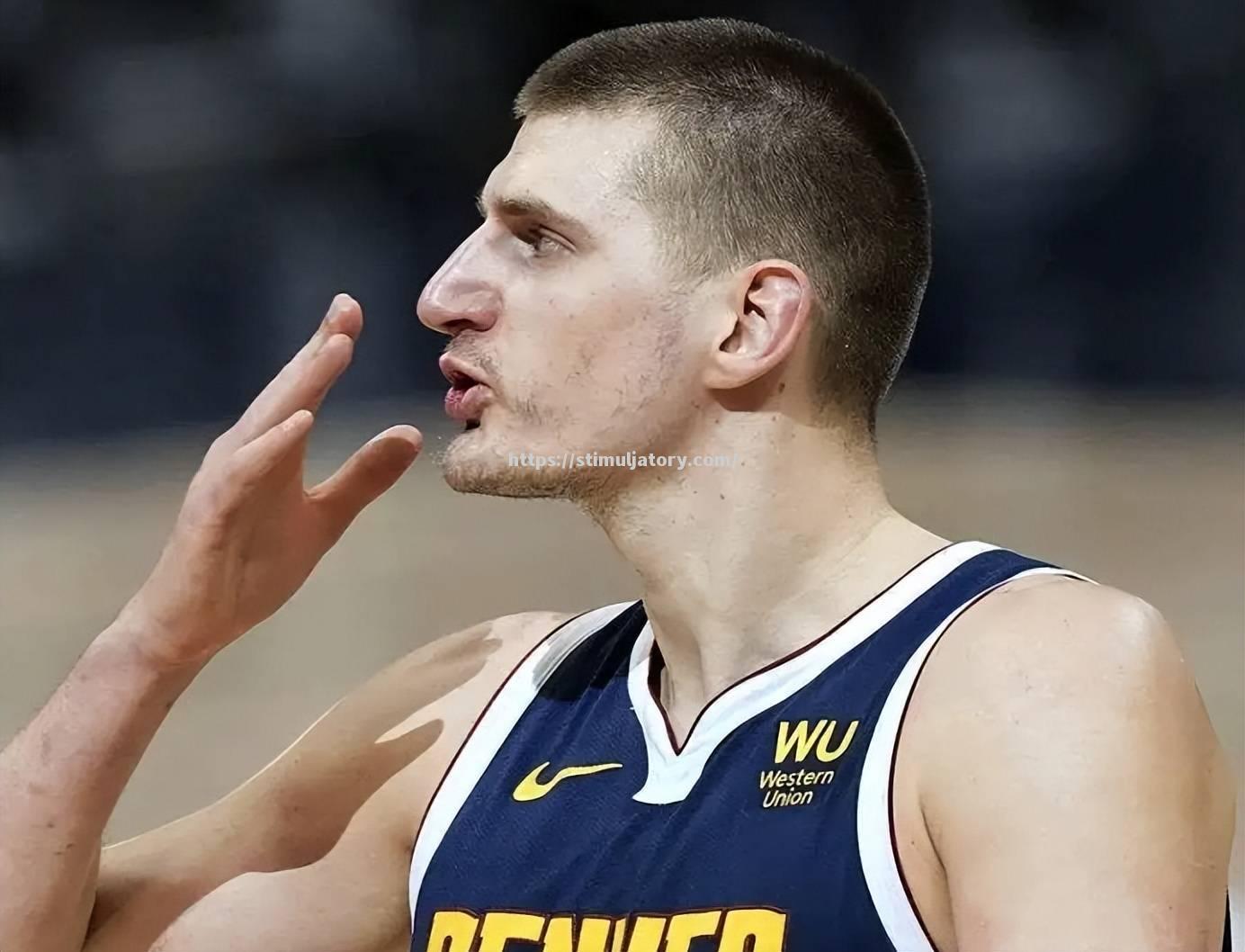 星空体育-掘金狂胜，约基奇砍下三双，助球队稳固西部前三