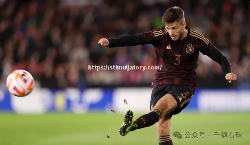 星空体育-汉堡球队深陷泥潭,保级之路漫漫