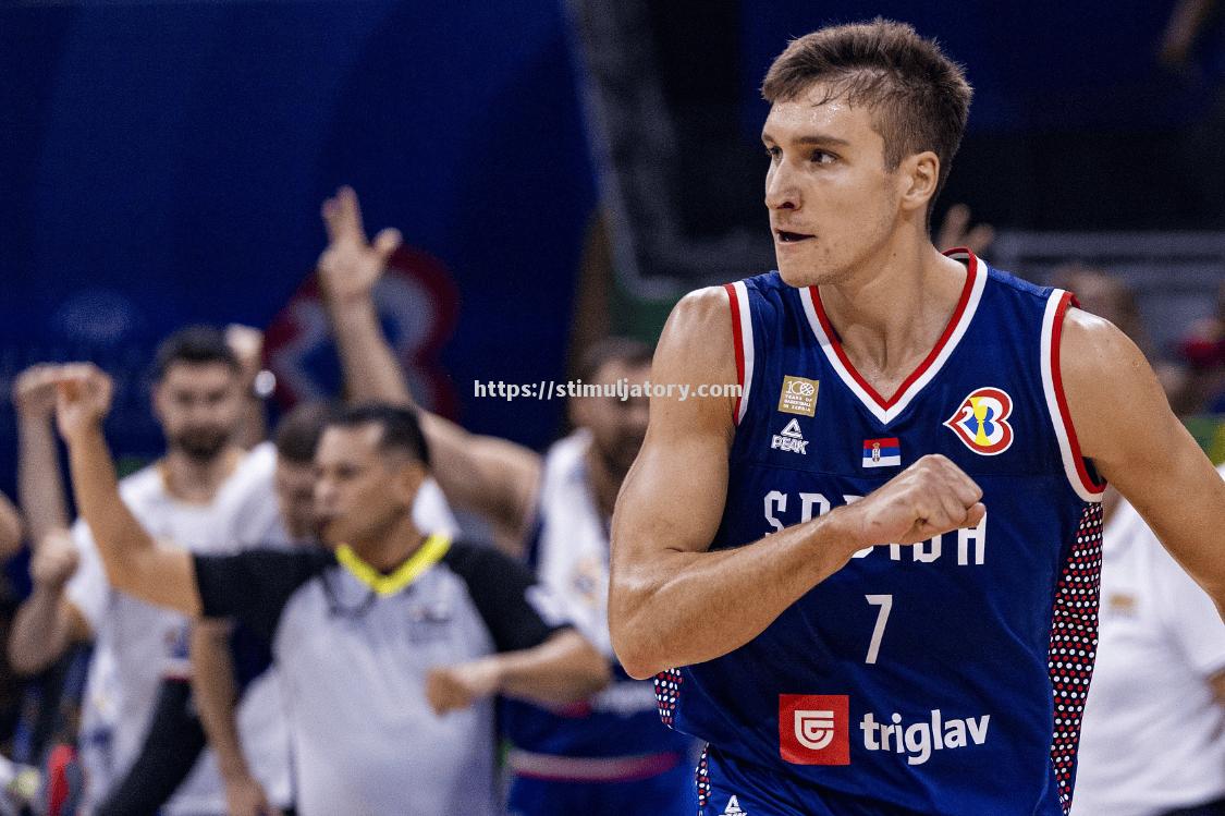 美国队一路高歌,稳占国际杯冠军 美国队一路高歌,稳占国际杯冠军