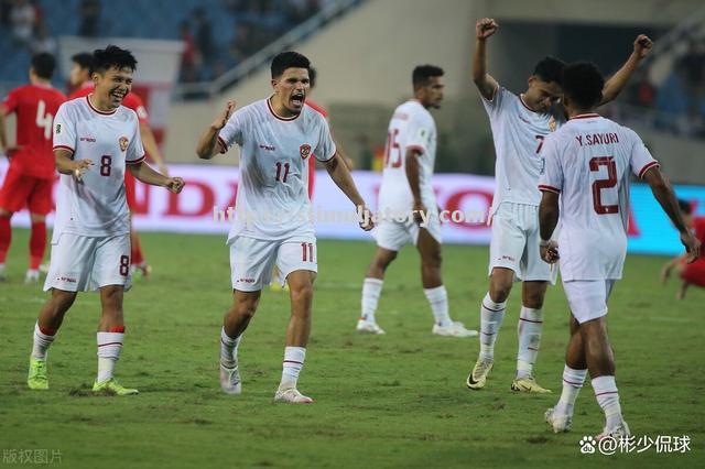 星空体育-亚洲足球赛场中的最新赛况报道