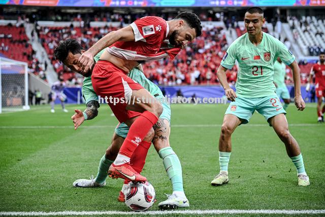 亚洲足球赛场中的最新赛况报道