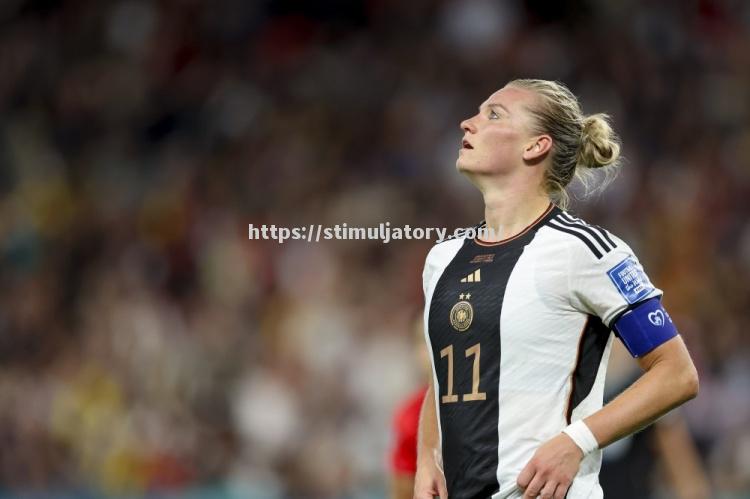 星空体育-德国女子足球比赛选手表现出色