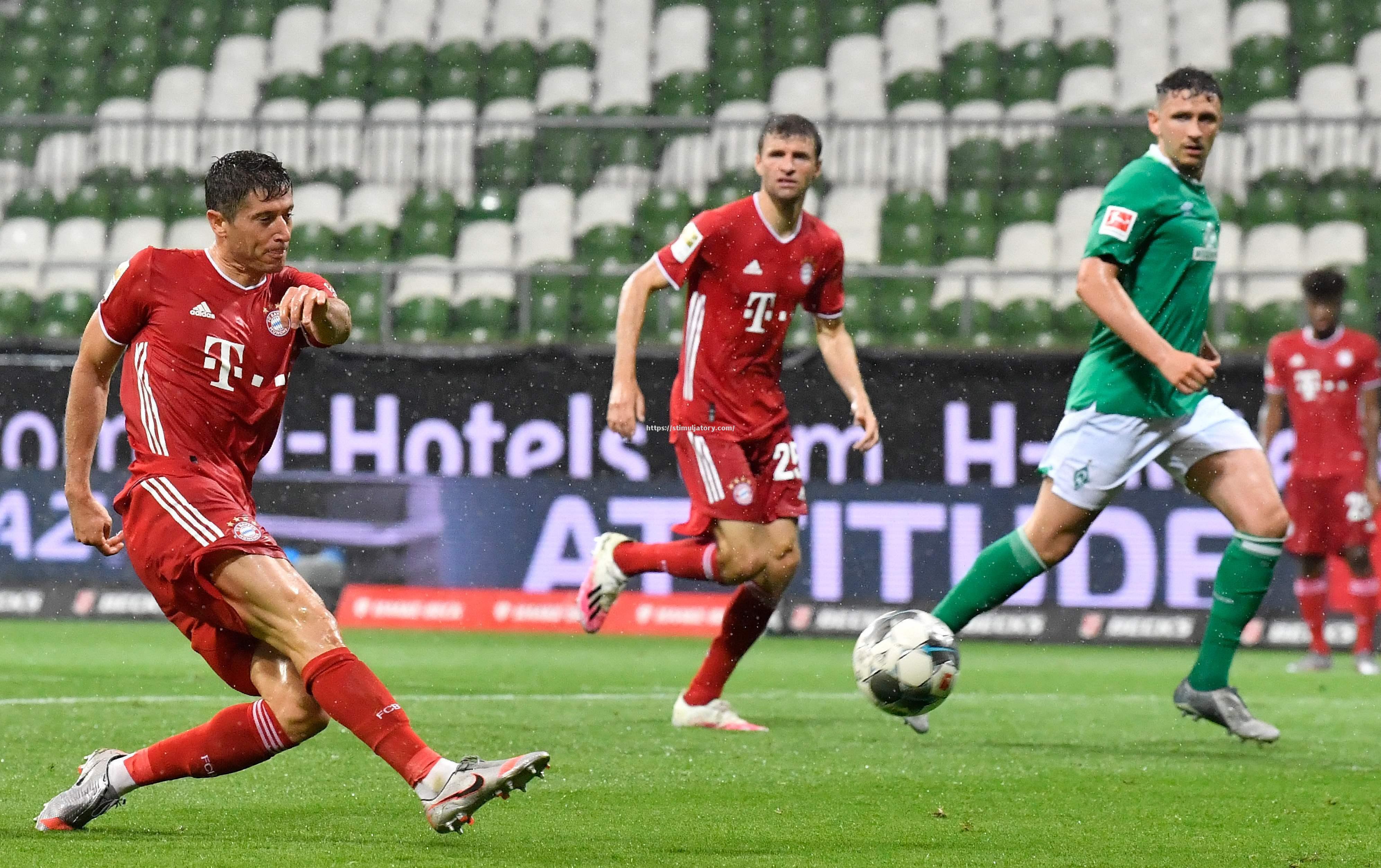 沙尔克四连败,危机愈演愈烈 沙尔克四连败,危机愈演愈烈