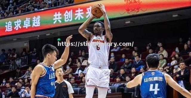 汪嵩助攻成功,协助球队逆转胜利 汪嵩助攻成功,协助球队逆转胜利