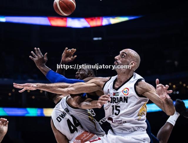 篮球比赛频繁爆冷，赛果屡屡出乎意料