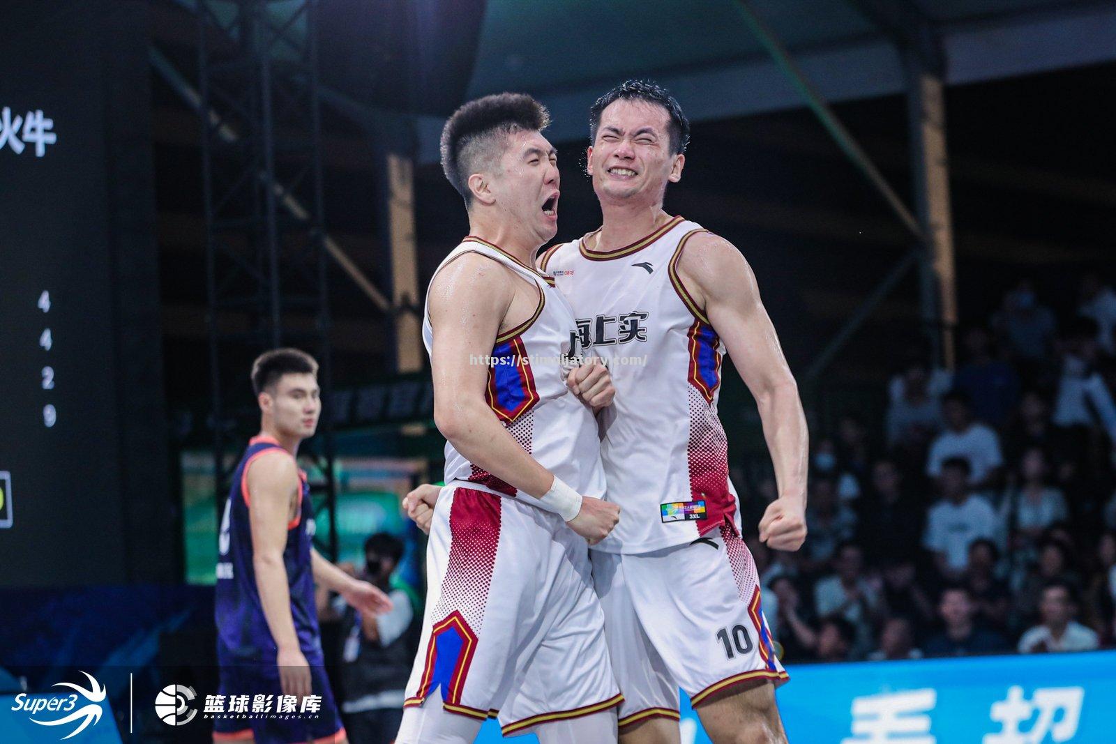 星空体育-强强对抗即将上演,欧共体联赛正激烈进行