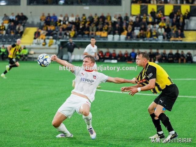 星空体育-弗赖堡中场控制比赛,助球队取得胜利