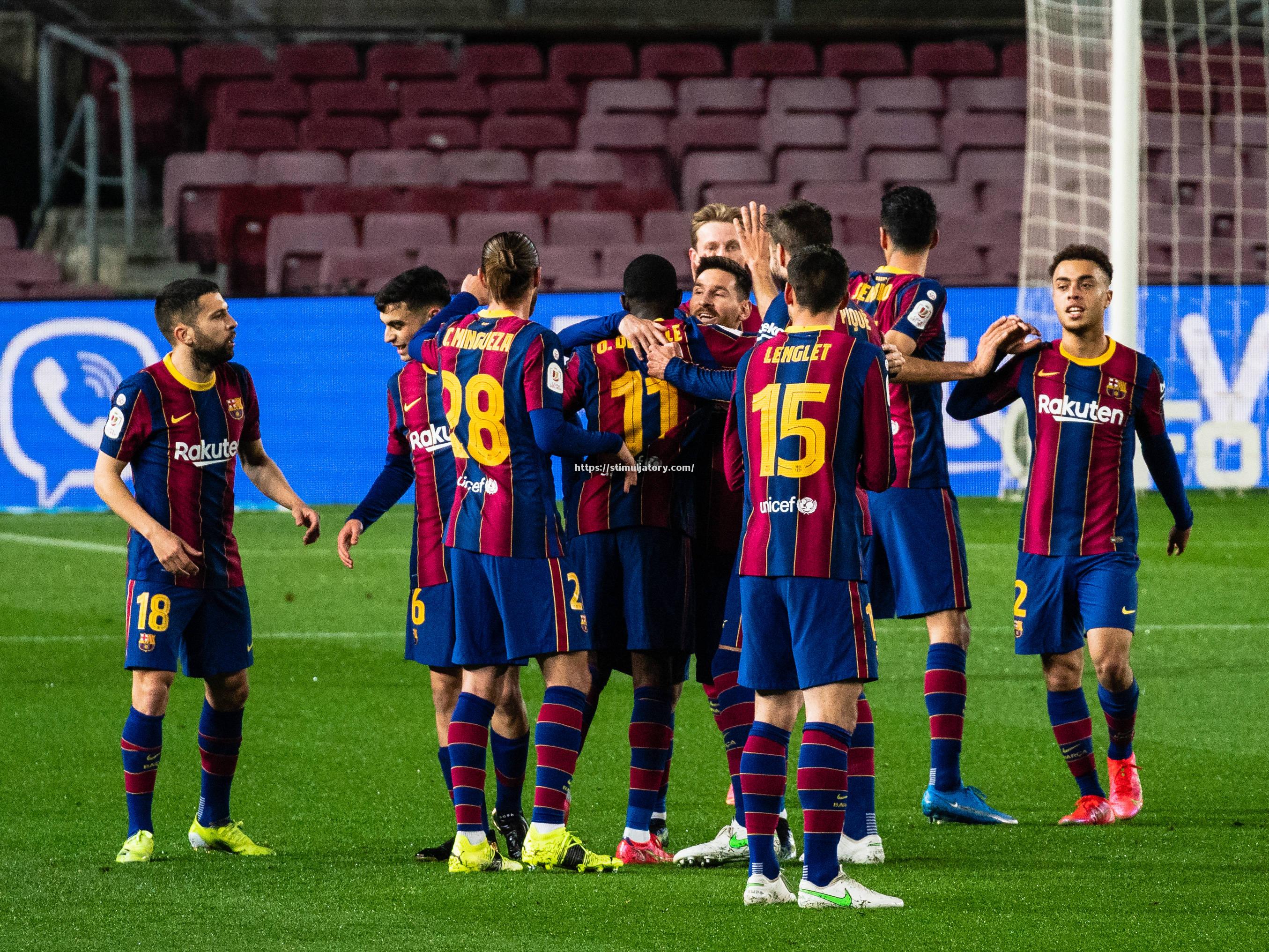 西班牙队力争进入决赛 西班牙队力争进入决赛