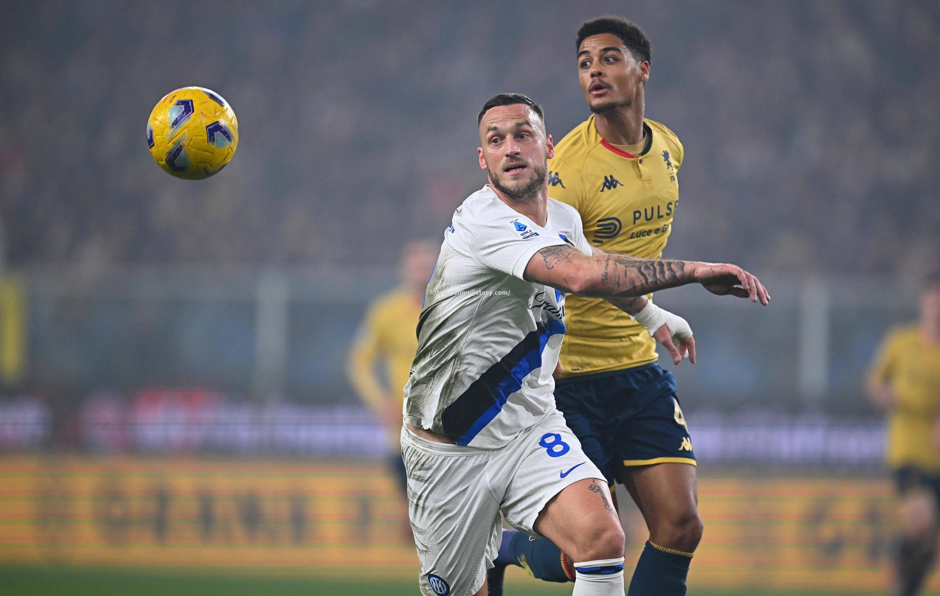 那不勒斯客场大胜热那亚,追赶领头羊 那不勒斯客场大胜热那亚,追赶领头羊