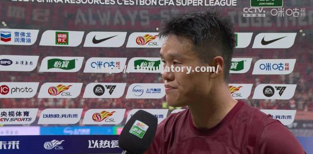 上港主场大胜华夏幸福,积分追平豪取三连胜 上港主场大胜华夏幸福,积分追平豪取三连胜