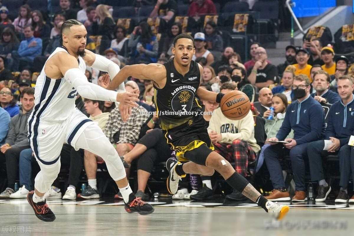 尼克斯新秀在比赛中展现出崭露头角的实力潜质 尼克斯新秀在比赛中展现出崭露头角的实力潜质