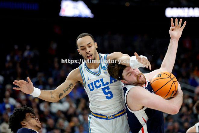 星空体育-比赛紧张刺激球员拼尽全力奉献精彩表演