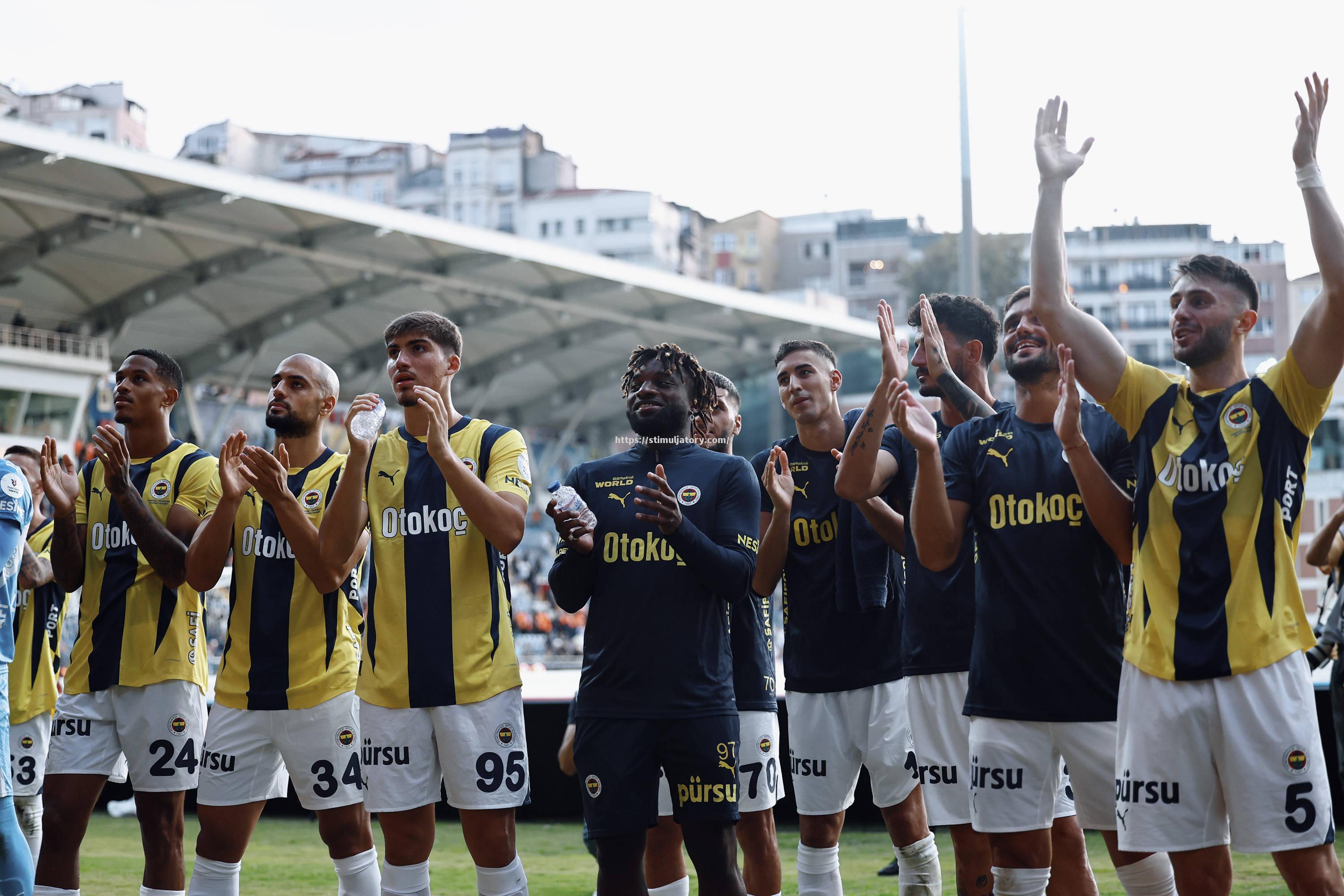 星空体育-贝西克塔斯客场取胜,古兹曼绝杀帮球队晋级