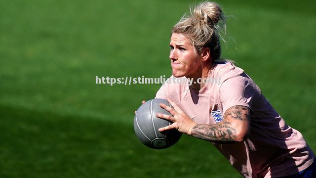 南安普顿客场逆转战胜对手,豪取三分 南安普顿客场逆转战胜对手,豪取三分