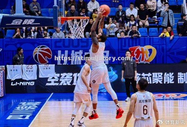 星空体育-公牛队主场作战势不可挡,全队士气高昂