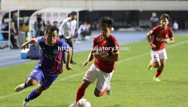 星空体育-国内球队斩获胜利!中国足球在国际赛事中崭露头角