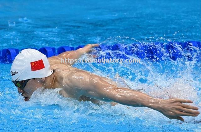 星空体育-紧张气氛!运动员们在场上尽展实力