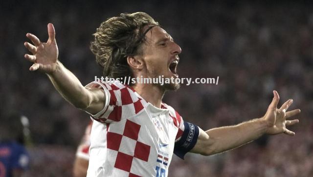 土耳其队遗憾失利,将离开欧预赛 土耳其队遗憾失利,将离开欧预赛