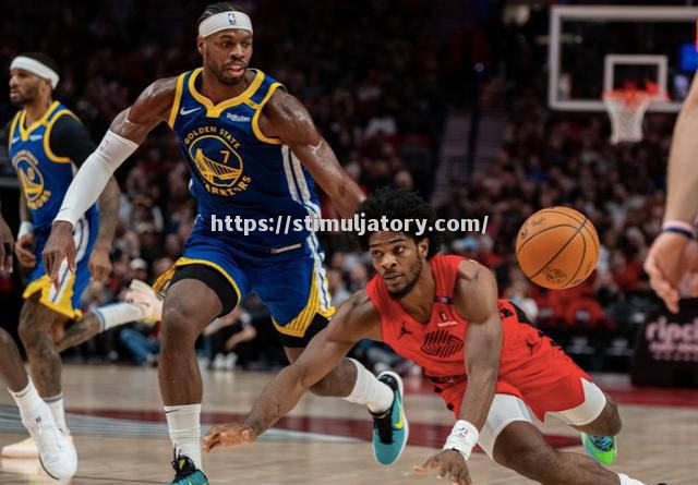 星空体育-开拓者队外线火力全开,开拓局面取得胜利